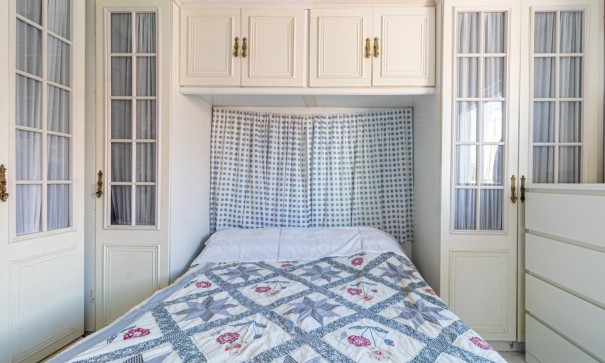 Sale - Apartment Flat -
Torrevieja - Playa de los Naufragos