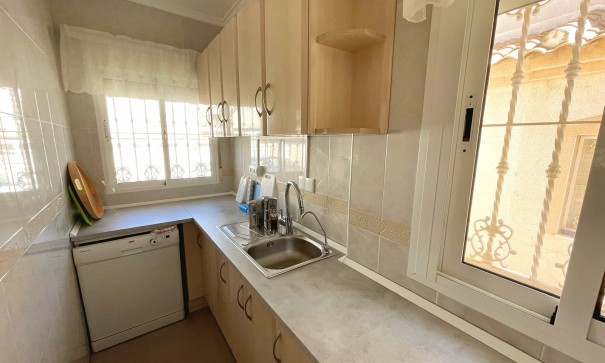 Sale - Detached Villa -
Ciudad Quesada - Rojales - Airstrip