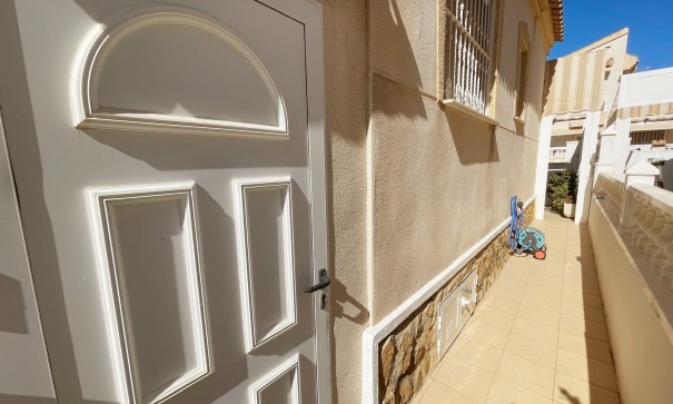 Sale - Detached Villa -
Ciudad Quesada - Rojales - Airstrip