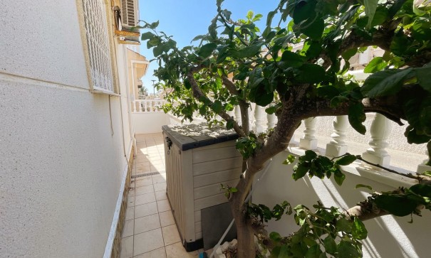 Sale - Detached Villa -
Ciudad Quesada - Rojales - Airstrip