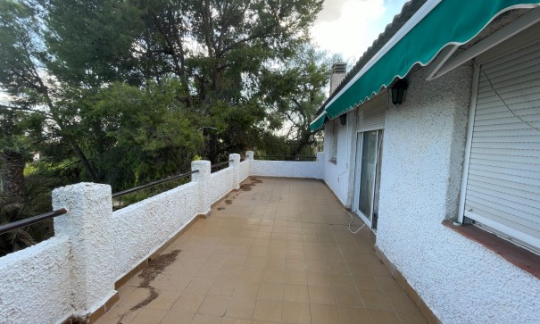 Resale - Finca Landgut -
Albatera