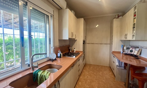 Venta - Chalet Independiente -
Orihuela