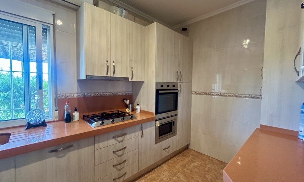 Venta - Chalet Independiente -
Orihuela