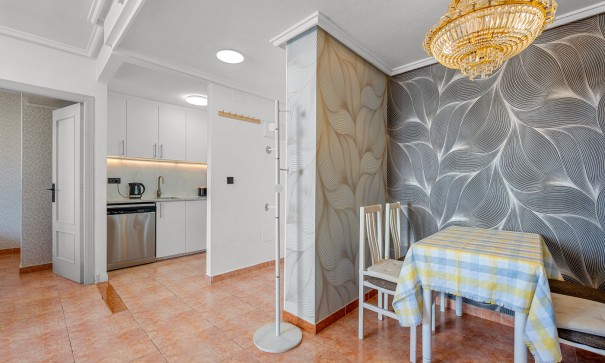 Videresalg - Lejlighed lejlighed -
Torrevieja