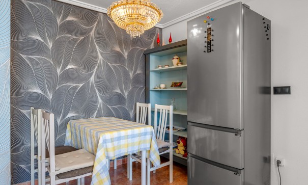 Videresalg - Lejlighed lejlighed -
Torrevieja