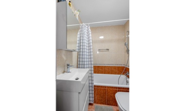 Videresalg - Lejlighed lejlighed -
Torrevieja