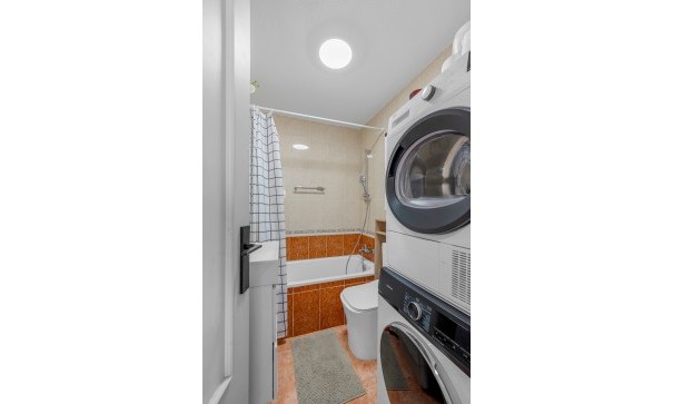 Videresalg - Lejlighed lejlighed -
Torrevieja