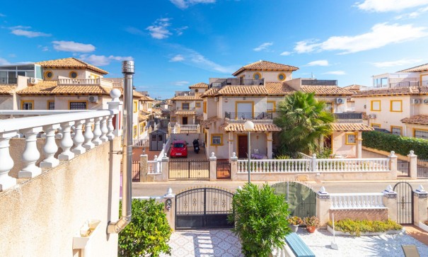 Sale - Town house -
Orihuela Costa - Cabo Roig
