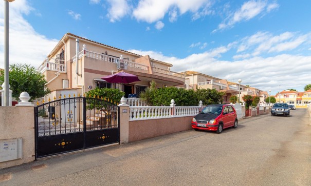 Sale - Town house -
Orihuela Costa - Cabo Roig