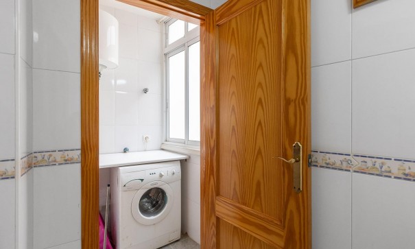 Sale - Apartment Flat -
Torrevieja - Centro