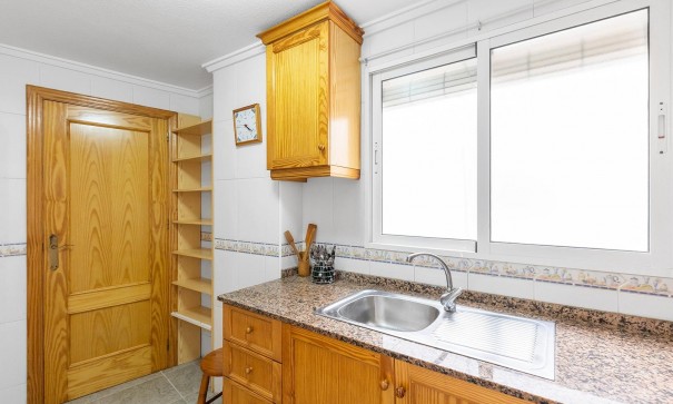 Sale - Apartment Flat -
Torrevieja - Centro