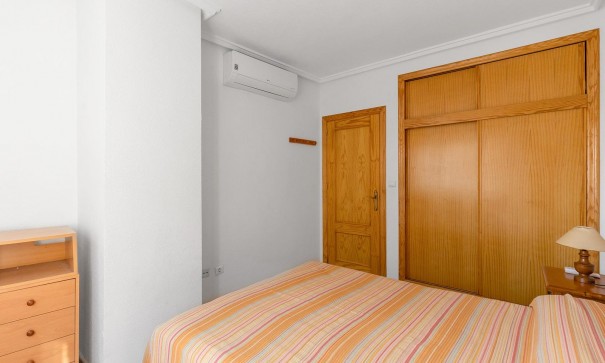 Sale - Apartment Flat -
Torrevieja - Centro