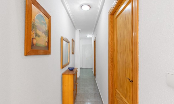 Sale - Apartment Flat -
Torrevieja - Centro