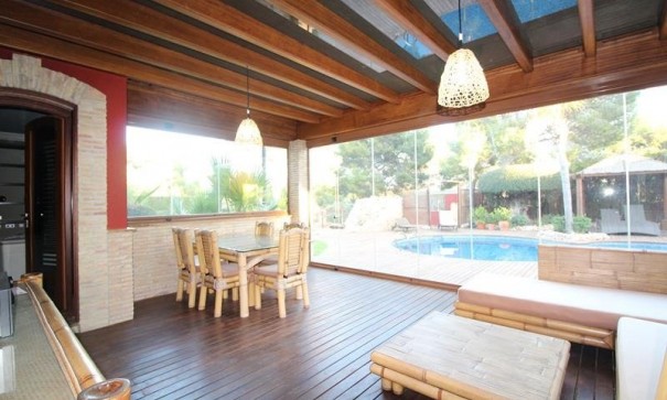 Återförsäljning - Fristående villa -
Orihuela Costa - Campoamor