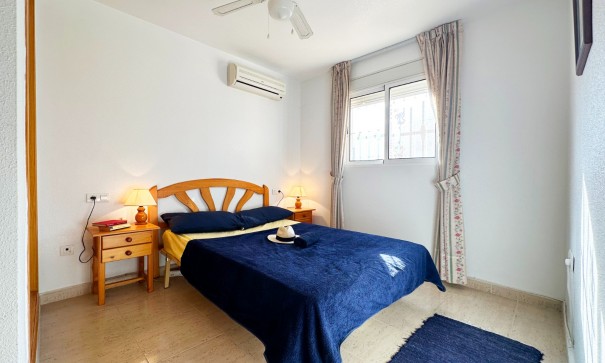 Sale - Apartment Flat -
San Miguel de Salinas - Las filipinas