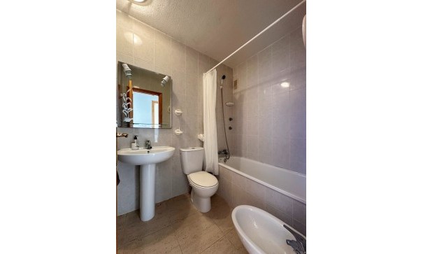 Sale - Apartment Flat -
San Miguel de Salinas - Las filipinas