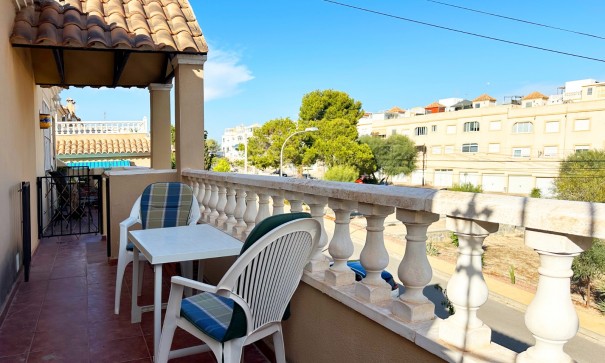 Sale - Apartment Flat -
San Miguel de Salinas - Las filipinas