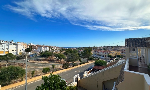 Sale - Apartment Flat -
San Miguel de Salinas - Las filipinas