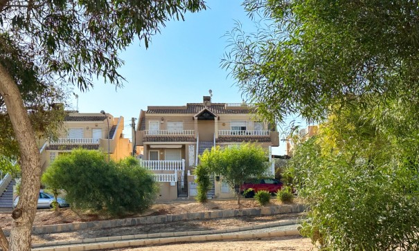 Sale - Apartment Flat -
San Miguel de Salinas - Las filipinas