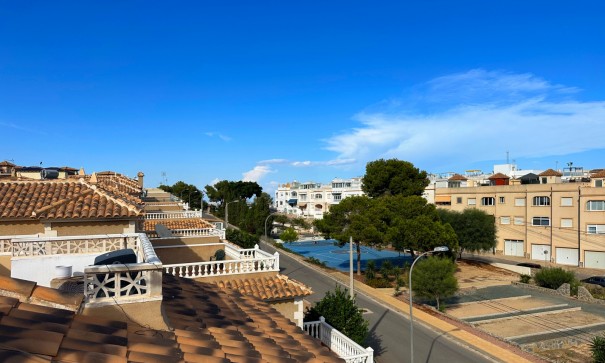 Sale - Apartment Flat -
San Miguel de Salinas - Las filipinas