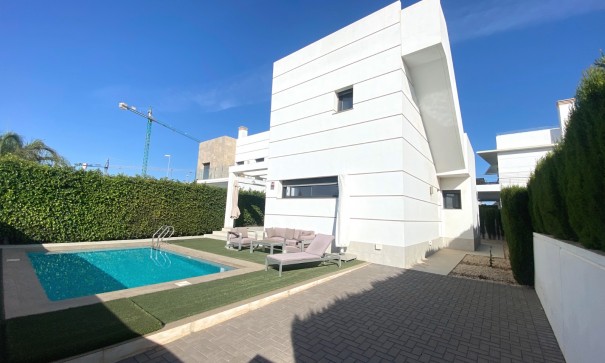 Sale - Detached Villa -
Ciudad Quesada - Rojales - Dona Pepa