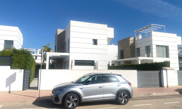 Sale - Detached Villa -
Ciudad Quesada - Rojales - Dona Pepa