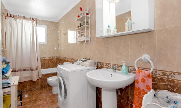 Sale - Apartment Flat -
Torrevieja - Centro