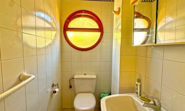 Videresalg - Lejlighed lejlighed -
Torrevieja