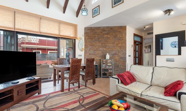 Venta - Chalet Independiente -
Algorfa - Lo Crispin