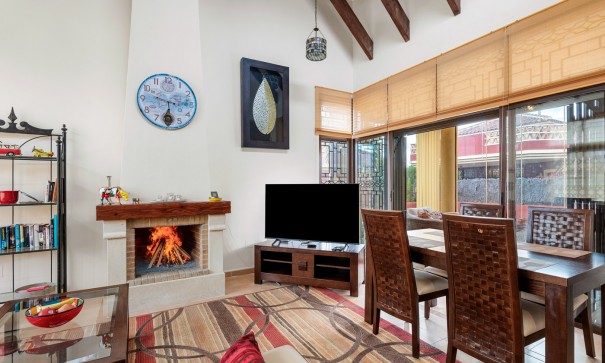 Venta - Chalet Independiente -
Algorfa - Lo Crispin