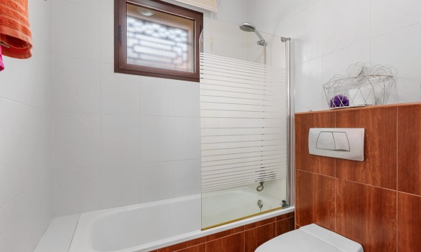 Venta - Chalet Independiente -
Algorfa - Lo Crispin