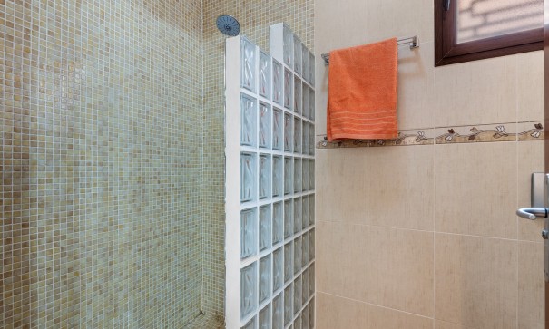 Venta - Chalet Independiente -
Algorfa - Lo Crispin