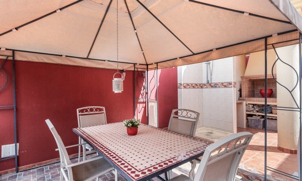 Venta - Chalet Independiente -
Algorfa - Lo Crispin