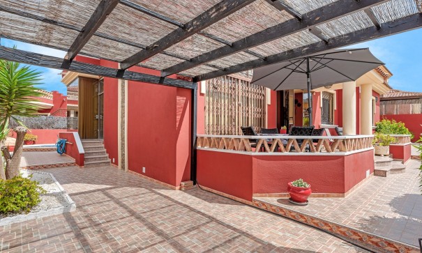 Venta - Chalet Independiente -
Algorfa - Lo Crispin