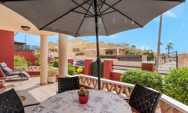 Venta - Chalet Independiente -
Algorfa - Lo Crispin