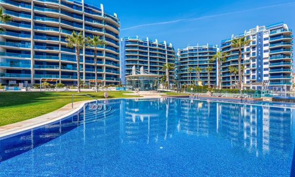 Sale - Apartment Flat -
Torrevieja - Punta Prima