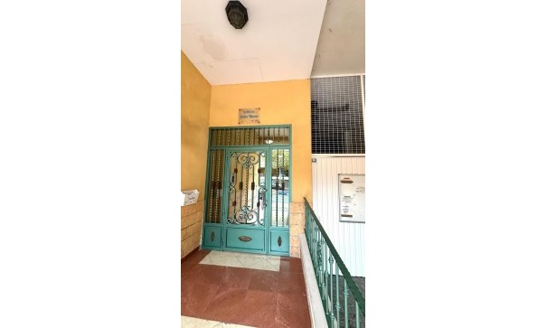 Herverkoop - Apartement Flat -
Torrevieja - Playa del cura