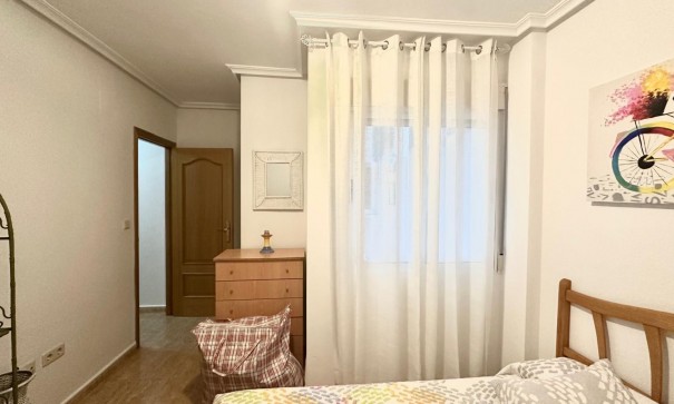 Herverkoop - Apartement Flat -
Torrevieja - Playa del cura