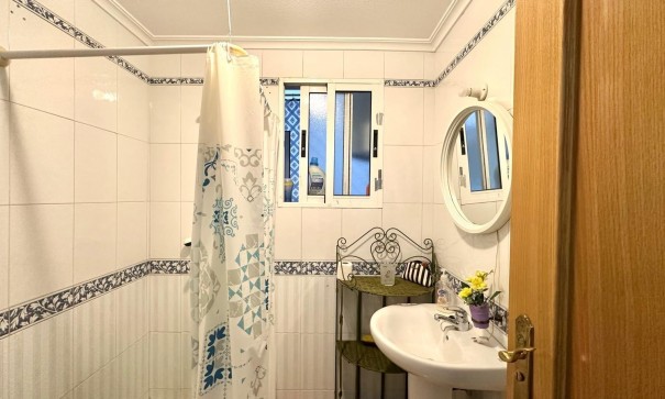 Herverkoop - Apartement Flat -
Torrevieja - Playa del cura