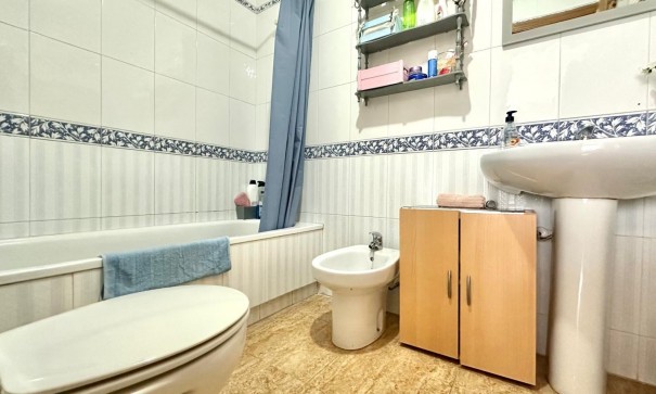 Herverkoop - Apartement Flat -
Torrevieja - Playa del cura