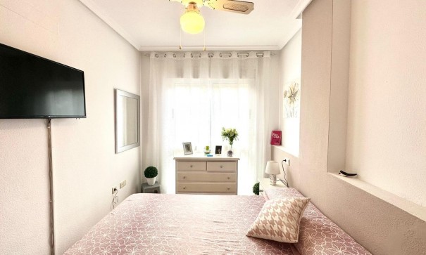 Herverkoop - Apartement Flat -
Torrevieja - Playa del cura