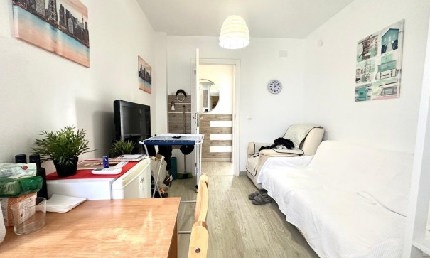 Återförsäljning - Lägenhet lägenhet -
Torrevieja - Paseo maritimo