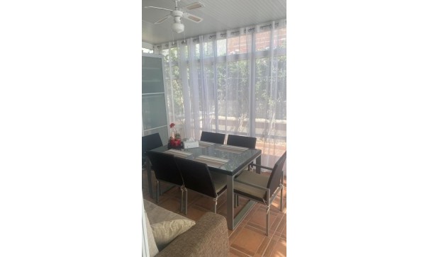 Sale - Terraced house / Townhouse -
Orihuela Costa - Mil Palmeras