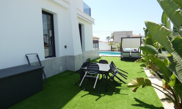 Sale - Detached Villa -
Ciudad Quesada - Rojales - Ciudad Quesada