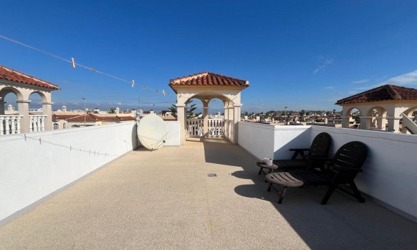 Revente - Villa Individuelle -
Algorfa