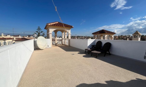 Revente - Villa Individuelle -
Algorfa