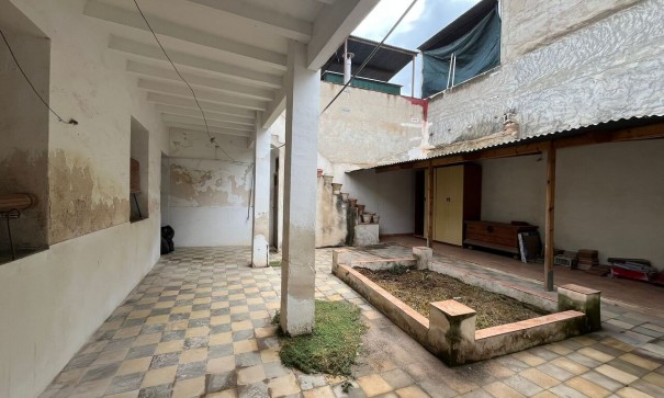 Sale - Town house -
Benejúzar