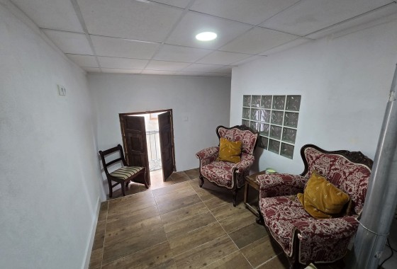 Revente - Maison de ville -
SAX