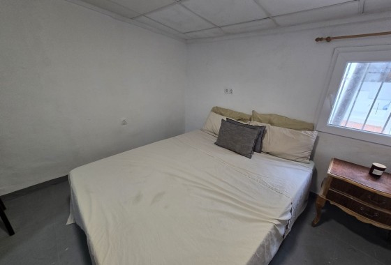 Revente - Maison de ville -
SAX