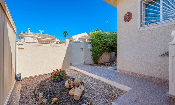 Resale - Freistehende Villa -
Rojales - Benimar 2